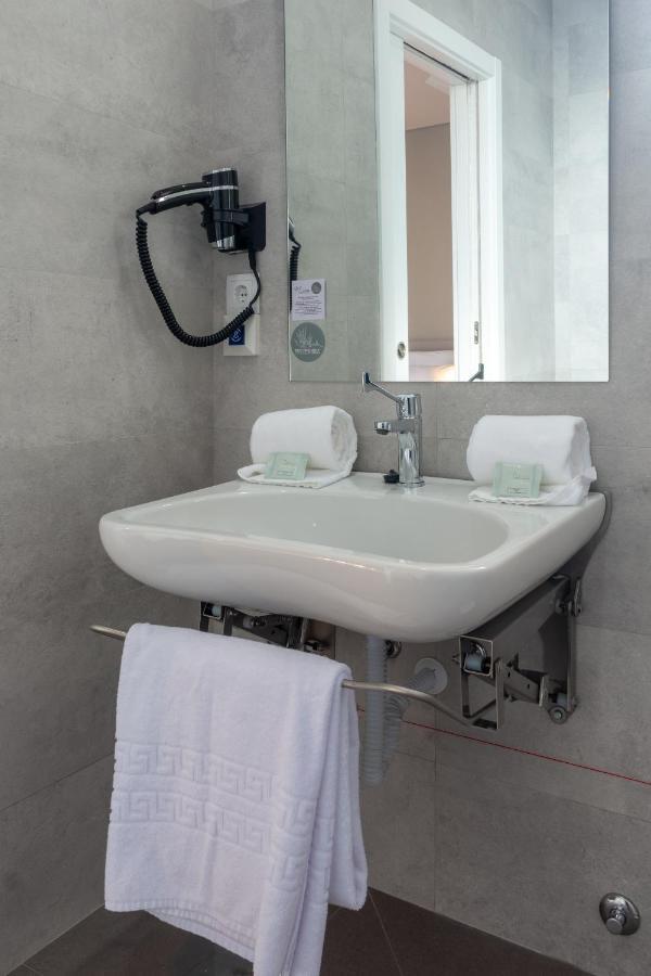 Meu Hotel Porto Gandra Паредес Екстериор снимка