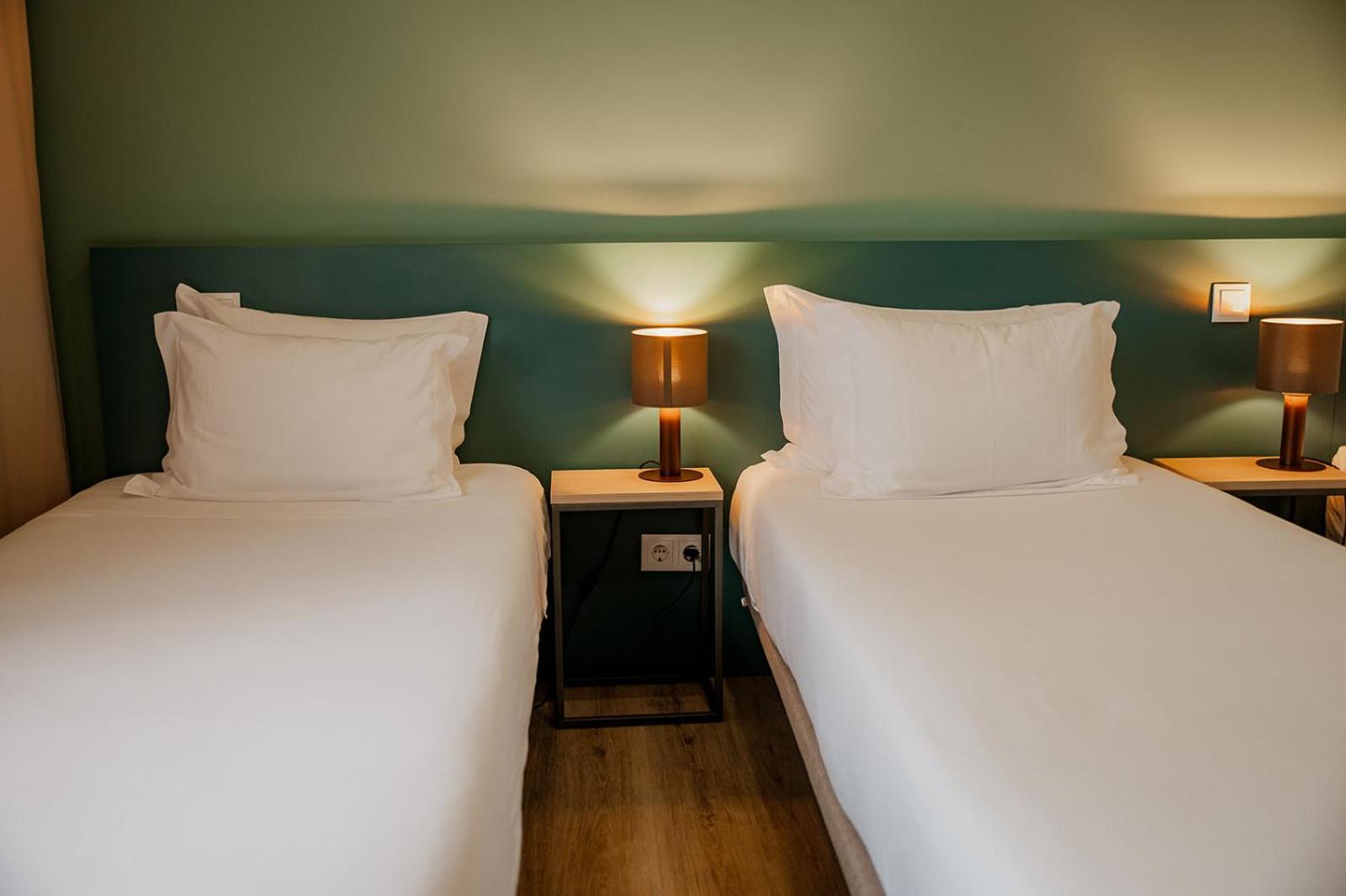 Meu Hotel Porto Gandra Паредес Екстериор снимка